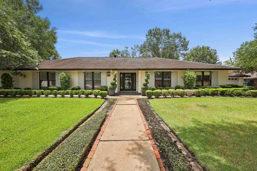4835 Garwood Ln, Beaumont, TX, 77706-2736 | Card Image