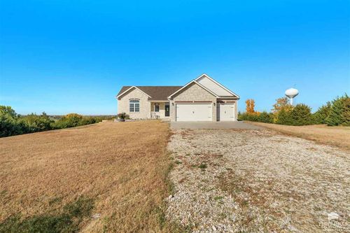 13820 Melissa Vue, Wamego, KS, 66547 | Card Image