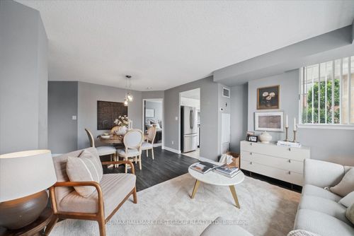 204-1625 Pickering Pky, Pickering, ON, L1V6Z6 | Card Image