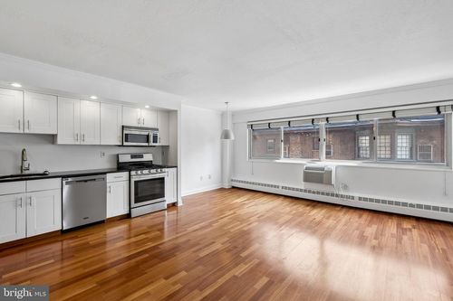 408-2101 Chestnut St, PHILADELPHIA, PA, 19103-3110 | Card Image