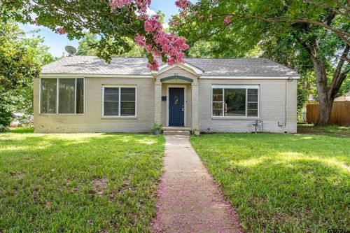 811 Kickapoo St, Jacksonville, TX, 75766-4625 | Card Image