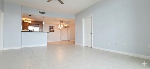 519-410 Evernia St, West Palm Beach, FL, 33401-5430 | Card Image