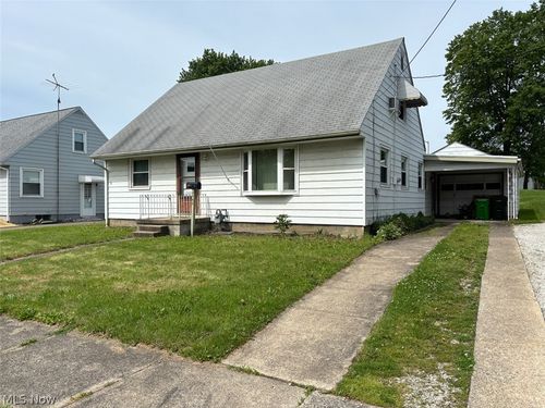 2043 S Freedom Ave, Alliance, OH, 44601-4902 | Card Image