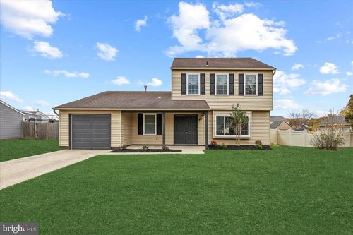 19 Intrepid Dr, SEWELL, NJ, 08080-1964 | Card Image