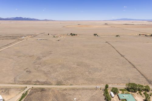 33 Roach Rd, Stanley, NM, 87056-9738 | Card Image