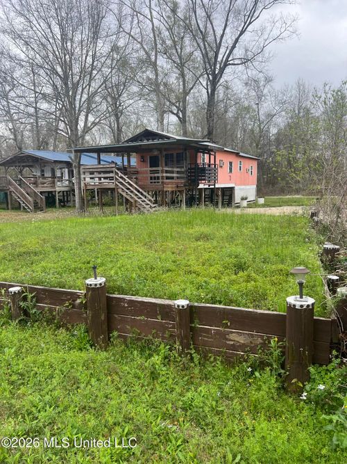 1999 Pascagoula Dr, Lucedale, MS, 39452-4938 | Card Image