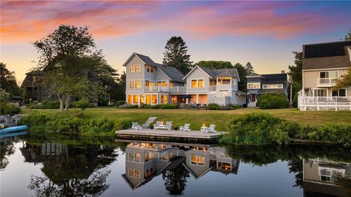 19 Teal Dr, South Kingstown, RI, 02879-6112 | Card Image