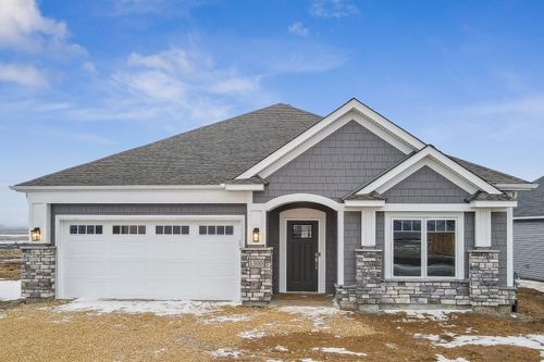 1819 Arrowhead St, Shakopee, MN, 55379-5421 | Card Image