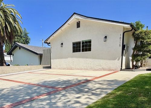 16117 Harvest Street, Granada Hills, CA, 91344 | Card Image