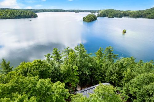 2275 W Palmerston Dr, Ompah, ON, K0H2J0 | Card Image