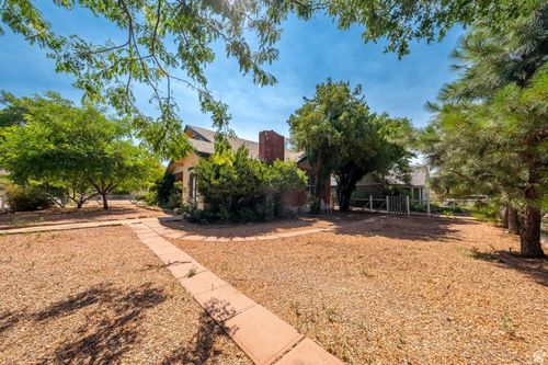 89 W 100 S, Kanab, UT, 84741-3406 | Card Image