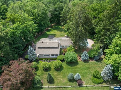 249 E Saddle River Rd, Saddle River, NJ, 07458-2606 | Card Image