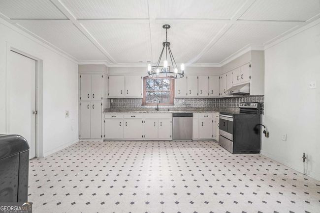 2885 Camp Mitchell Rd, House other with 2 bedrooms, 1 bathrooms and 4 parking in Loganville GA | Image 11
