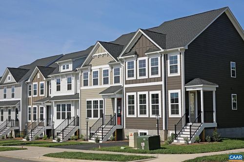 a-2431 Anlee Rd, CROZET, VA, 22932-3268 | Card Image