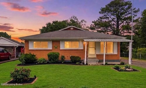 9622 Maple Rd, Louisville, KY, 40229 | Card Image