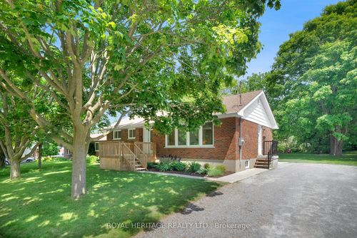 19 Alfred St, Port Hope, ON, L1A2W9 | Card Image