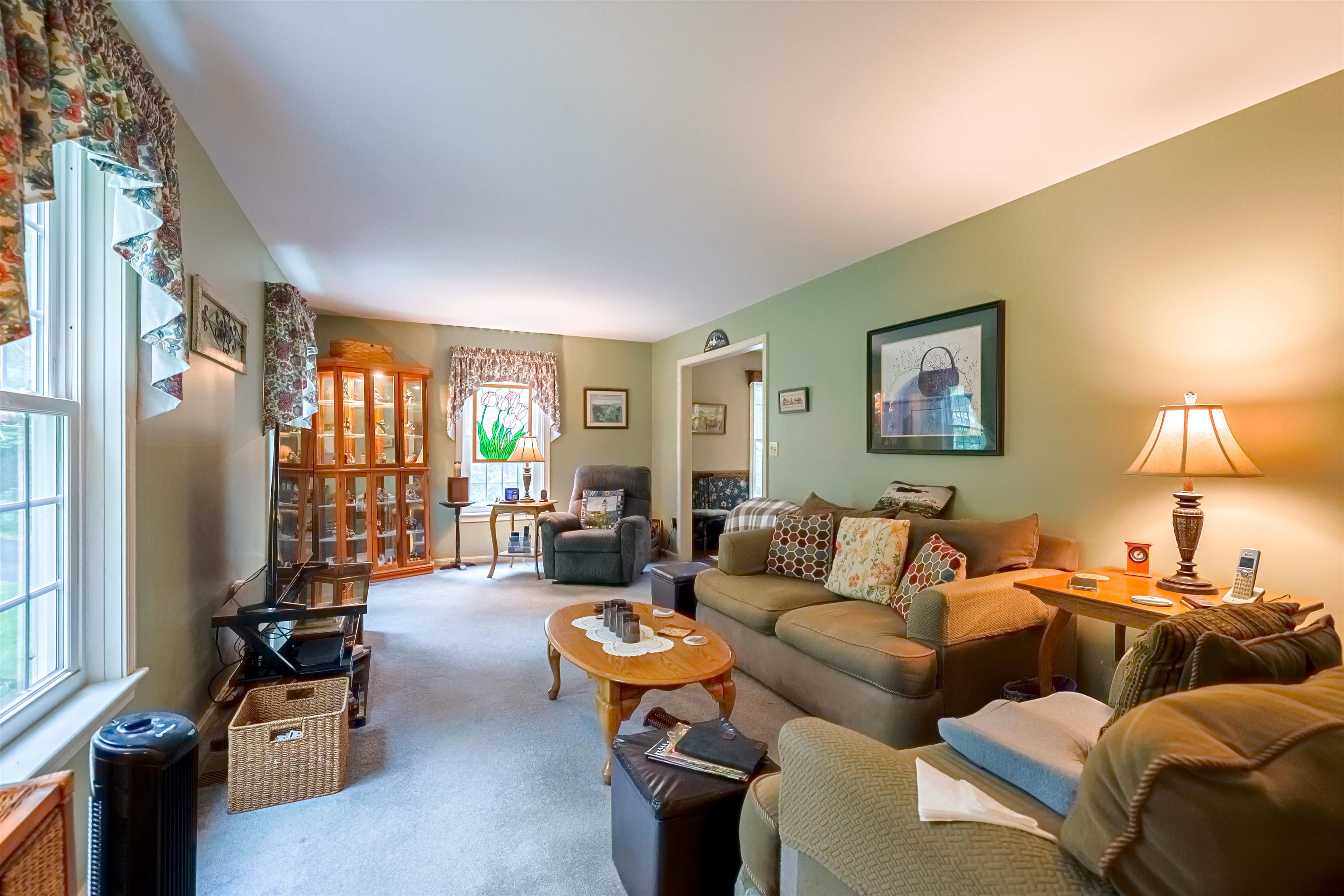 Residential in Mont Vernon 4