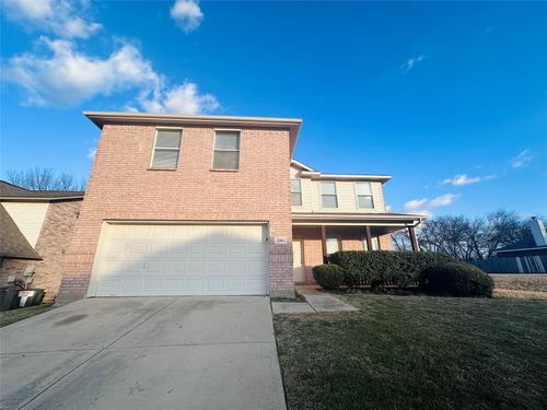 2304 Collington Dr, Roanoke, TX, 76262-7222 | Card Image