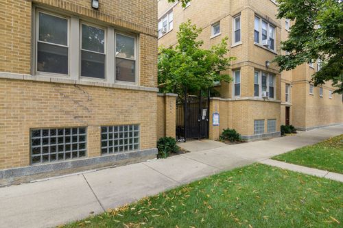 3-4435 Fullerton Ave, Chicago, IL, 60639-3984 | Card Image