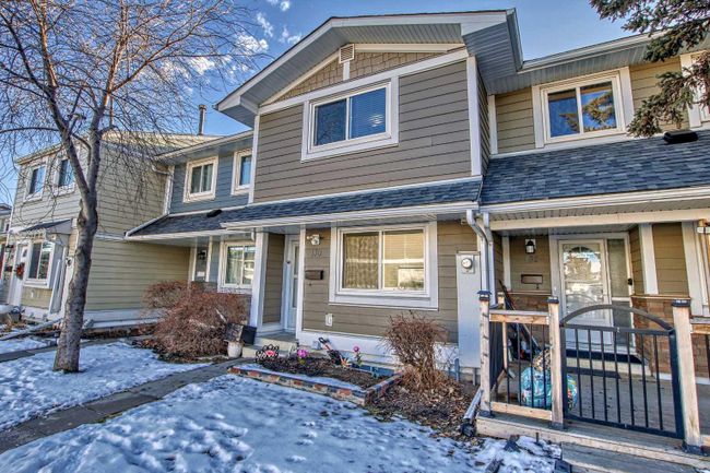 130 Georgian Villas Ne, Home with 3 bedrooms, 1 bathrooms and 2 parking in Calgary AB | Image 2