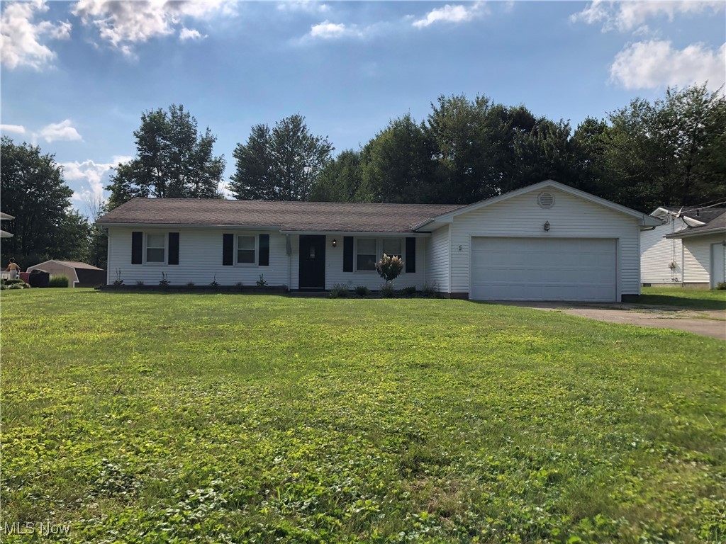 Waggaman Cir, Youngstown, OH 44512