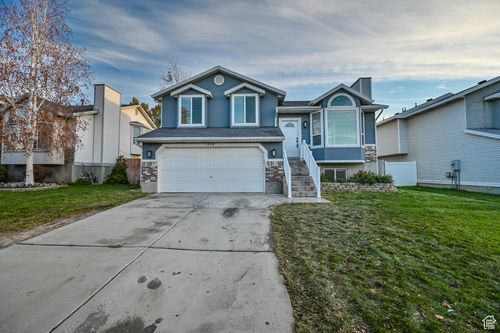 172 E Bridgepark Cir, Draper, UT, 84020-8609 | Card Image