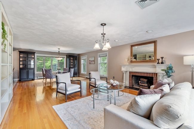 3 Russell Rd, House other with 4 bedrooms, 6 bathrooms and 5 parking in Lynnfield MA | Image 5