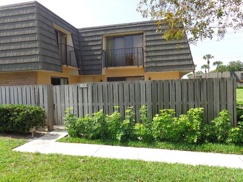 1612-1612 16th Way, West Palm Beach, FL, 33407-6628 | Card Image