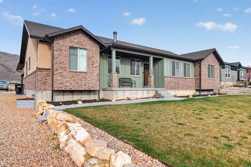 488 S 250 W, Fountain Green, UT, 84632-7623 | Card Image
