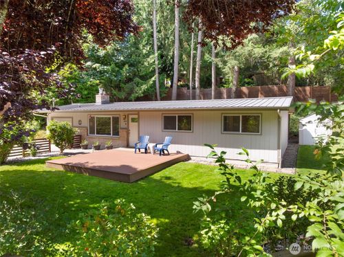 450 Mount Defiance Cir Sw, Issaquah, WA, 98027-3629 | Card Image