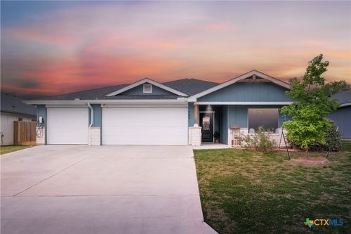 749 Freedom Cir, Nolanville, TX, 76559-2555 | Card Image