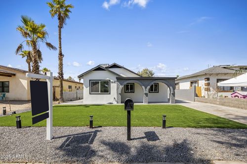 1440 E Pierce St, Phoenix, AZ, 85006-3547 | Card Image