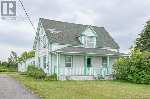 290 Blvd St-Pierre E, Caraquet, NB, E1W1B5 | Card Image