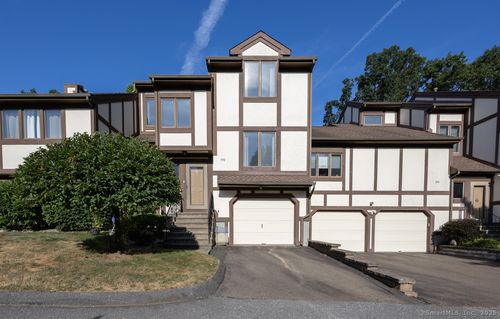 392-690 Forest Rd, West Haven, CT, 06516-7931 | Card Image