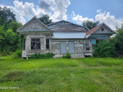 569 N Avenue C, Crowley, LA, 70526-4256 | Card Image