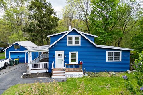 71 Centennial St, Pascoag, RI, 02859-3306 | Card Image