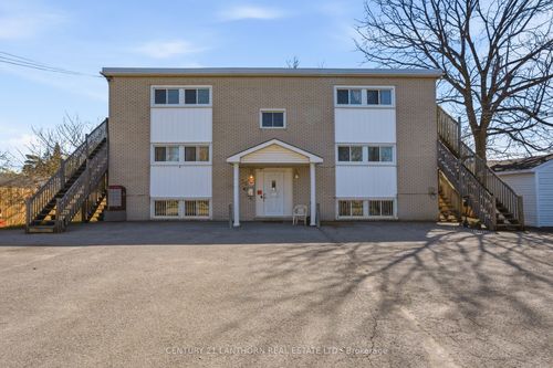 29 Downes Ave, Picton, ON, K0K2T0 | Card Image