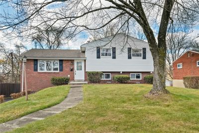 531 Fieldstone Dr, House other with 3 bedrooms, 1 bathrooms and 2 parking in Monroeville PA | Image 1