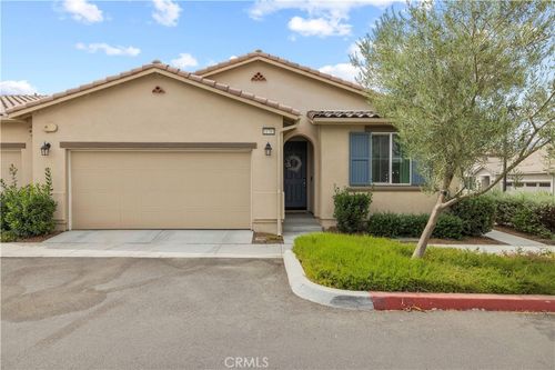 11783 Everly Dr, Corona, CA, 92883-3607 | Card Image