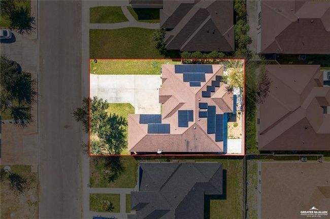 Aerial view of property and surrounding area with property parcel outlined | Image 18