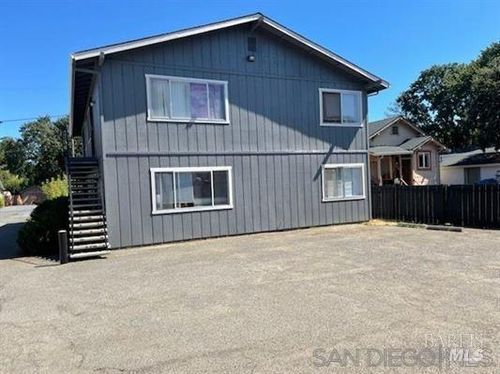 8175 Arthur St, Cotati, CA, 94931-5222 | Card Image