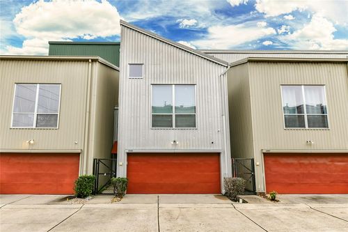 3205 Yellowstone Park Dr, Houston, TX, 77054-2312 | Card Image