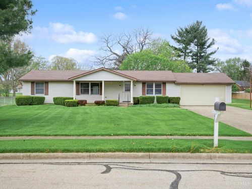 47 Lawnview Dr, Wilmington, OH, 45177-2456 | Card Image