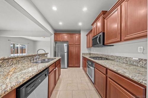 34081 Clovis Way, Wildomar, CA, 92595-7580 | Card Image