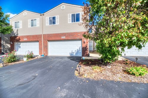 16556 Willow Walk Dr, Lockport, IL, 60441-1104 | Card Image