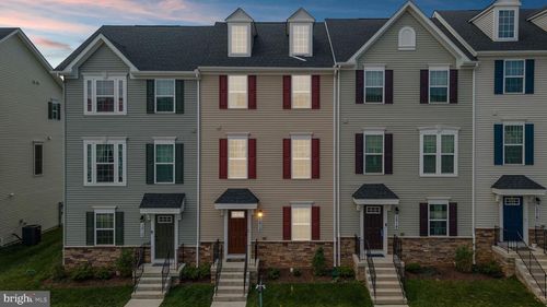 1512 Wilmer Park Ln, FREDERICK, MD, 21703-4907 | Card Image