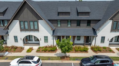 1040 Windsor Dr, HOOVER, AL, 35242-4782 | Card Image
