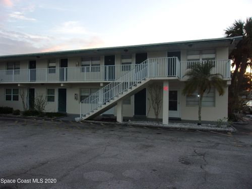 39-2170 Knox Mcrae Dr, Titusville, FL, 32780-5247 | Card Image