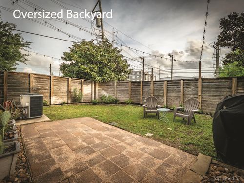 1258 Sampson St, Houston, TX, 77003-3902 | Card Image