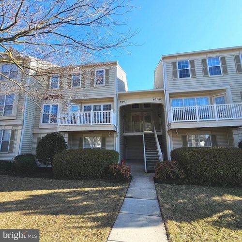 unit-202-8202 Catbird Cir, LORTON, VA, 22079-4649 | Card Image